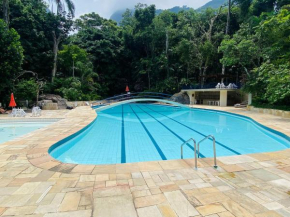 Canoas Life - Comodidade e Piscina em São Conrado